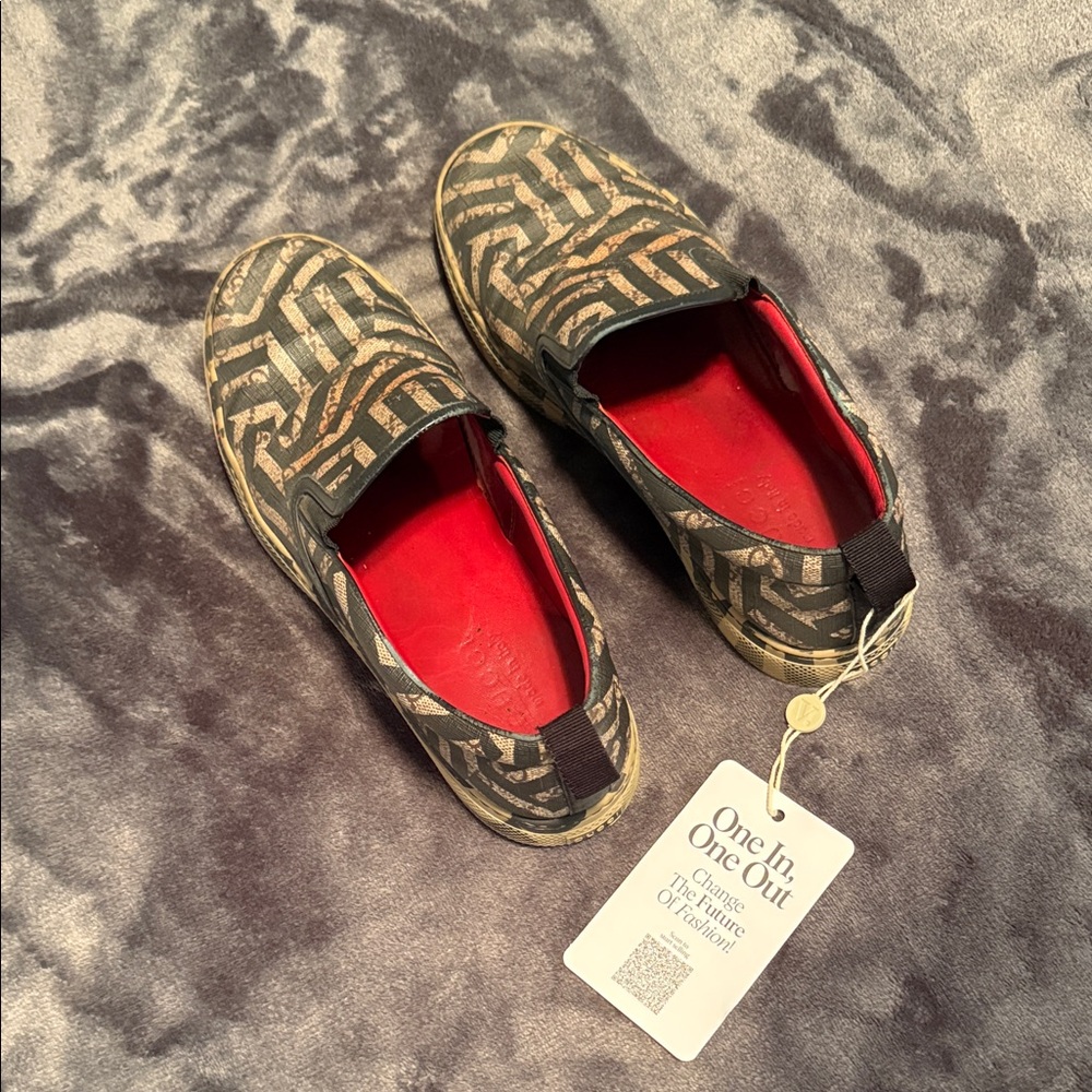Gucci Black & Brown GG Geometric Print Slip On Leather Shoes